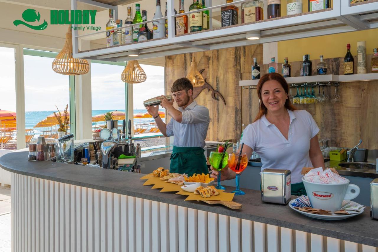 Holiday Residence Porto SantʼElpidio Exterior foto
