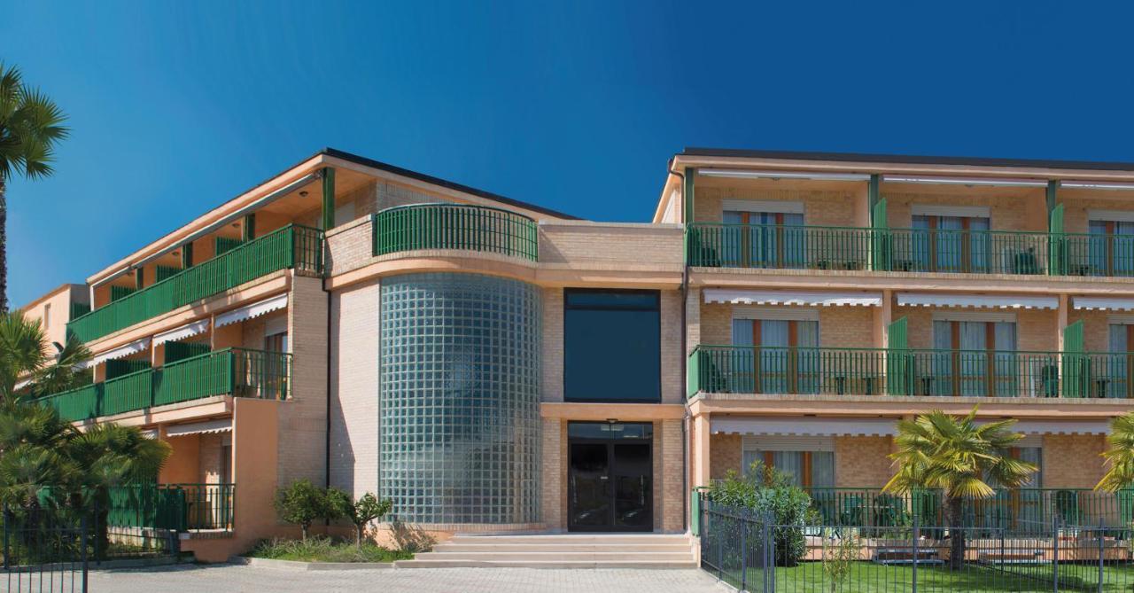Holiday Residence Porto SantʼElpidio Habitación foto